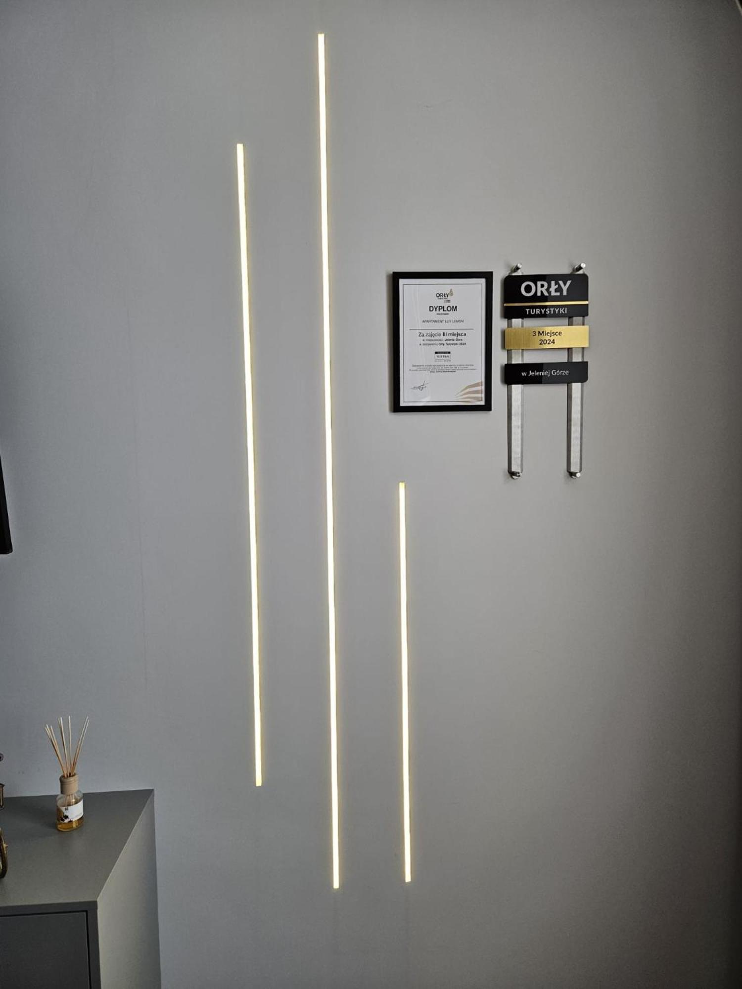 Lux Lemon Apartment